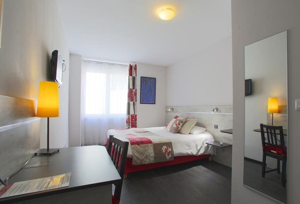 Le Castel Hotell Tain-lʼHermitage Rom bilde